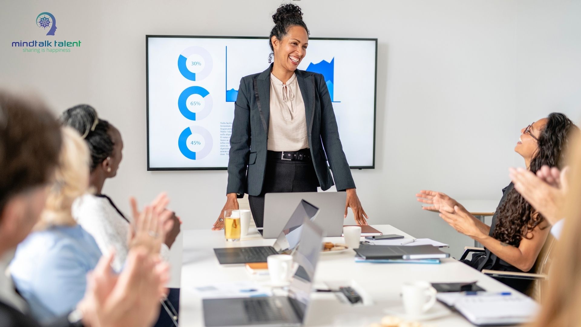 Phong cách lãnh đạo tự do là gì? Ưu, nhược điểm, ví dụ 16 Ưu điểm của phong cách lãnh đạo tự do